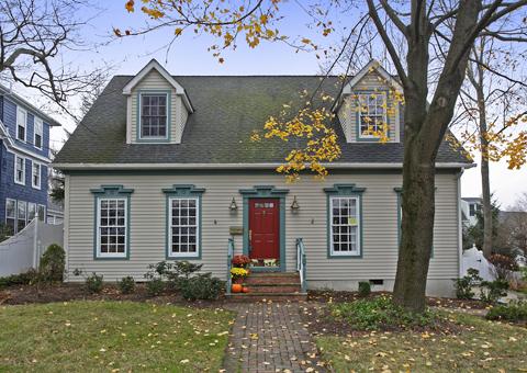 MLS #/Web ID: 2729113