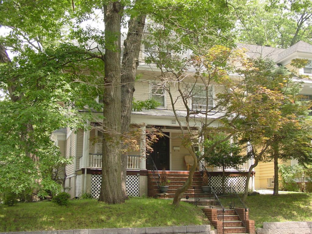 MLS #/Web ID: 2701914