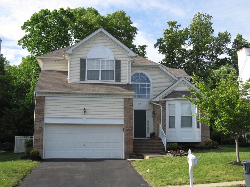 MLS #/Web ID: 2708214