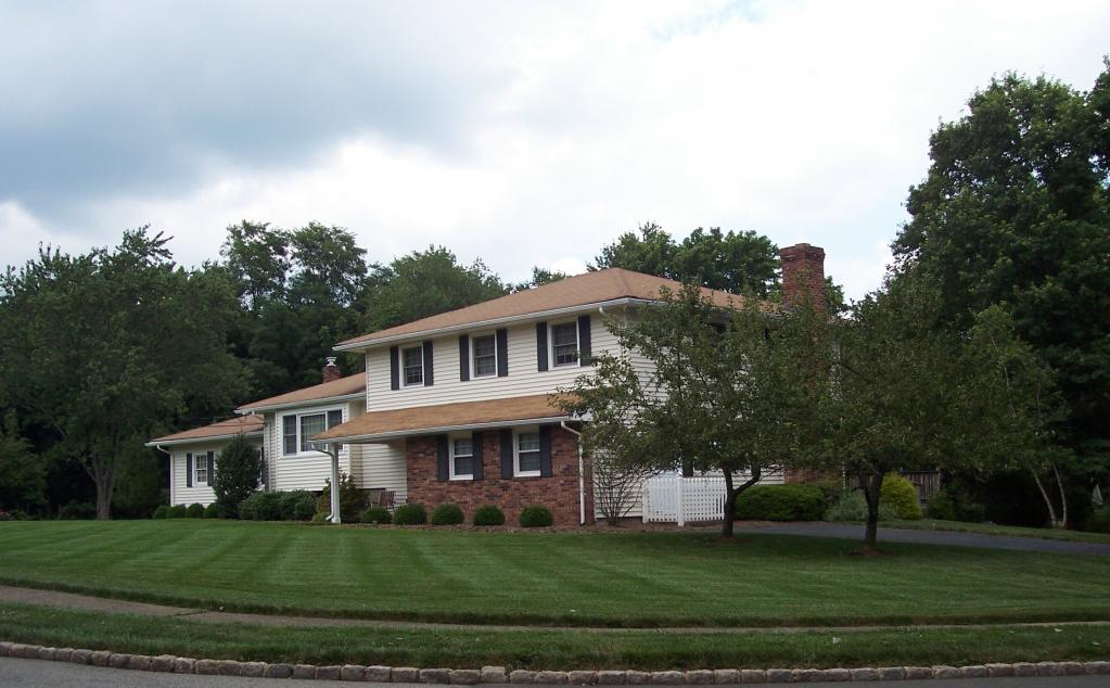 183 WINDING WAY