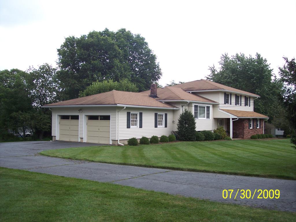 183 WINDING WAY