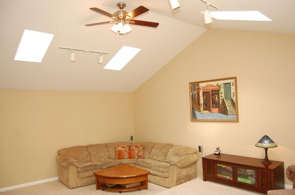 MLS #/Web ID: 2722714