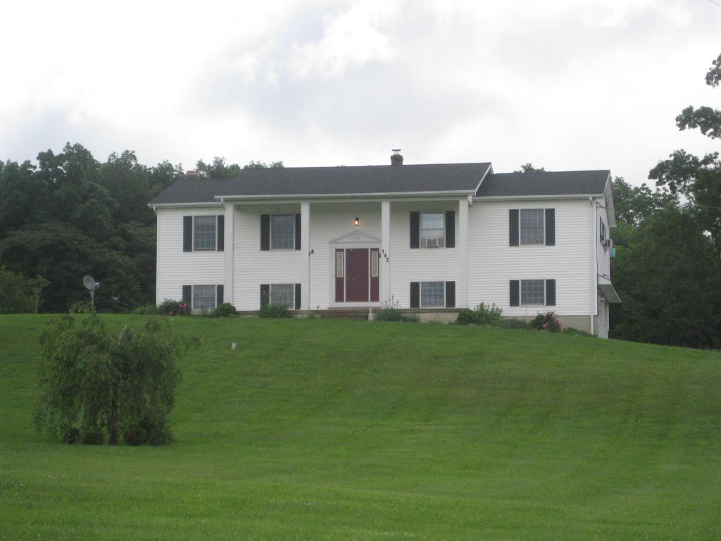 MLS #/Web ID: 2725014