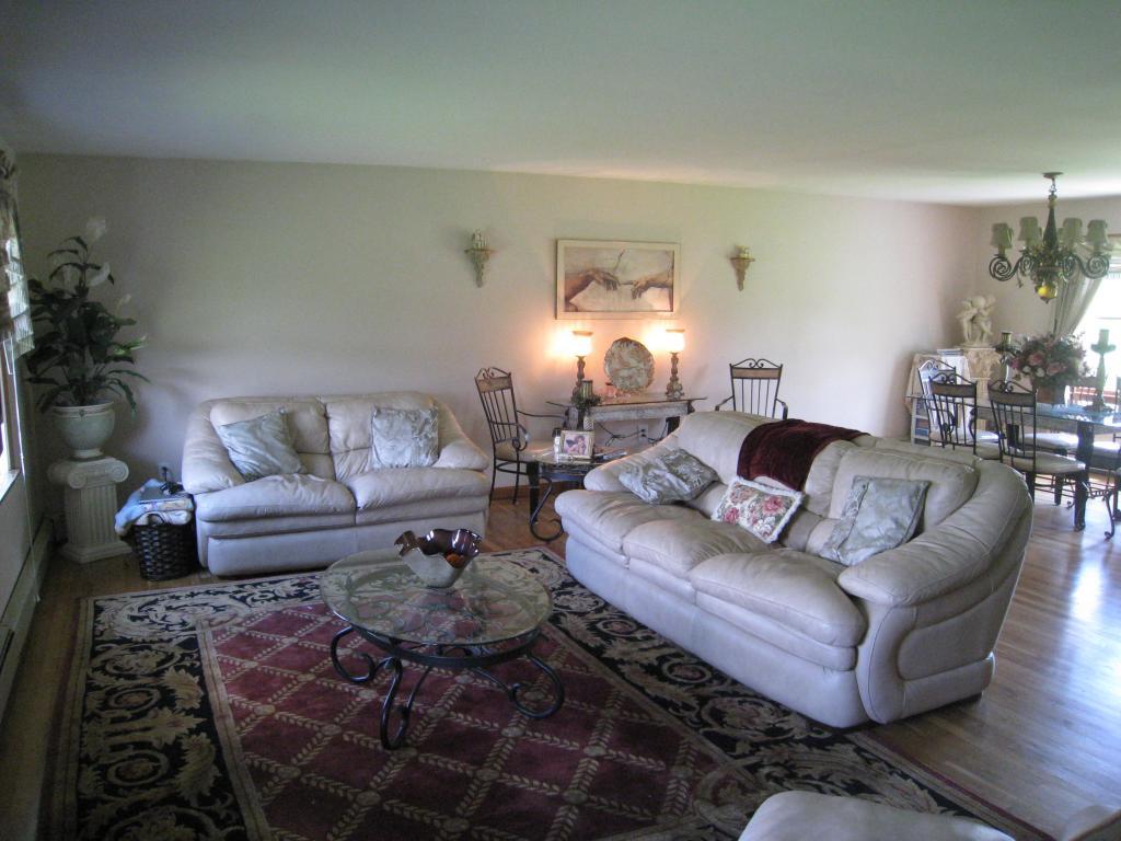 MLS #/Web ID: 2725014