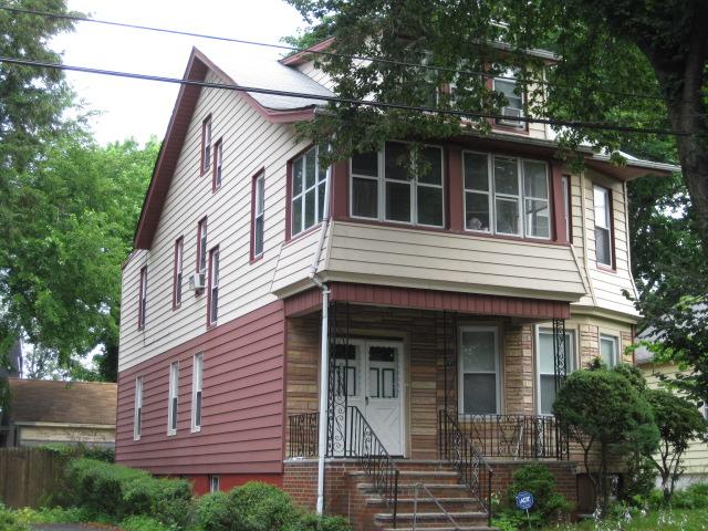 MLS #/Web ID: 2704815