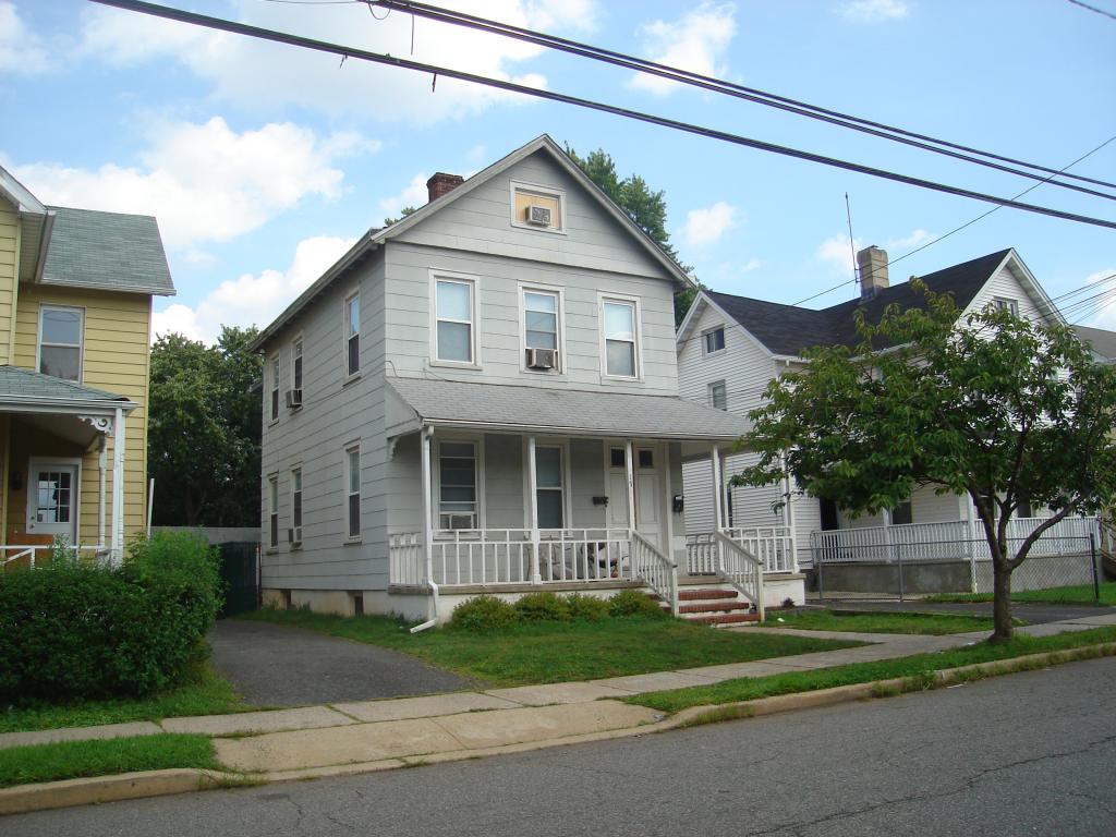 MLS #/Web ID: 2705815