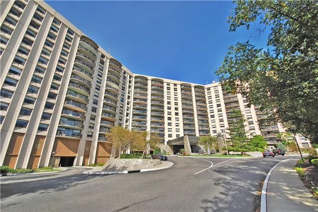 MLS #/Web ID: 2715515