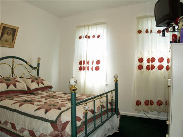 MLS #/Web ID: 2722915
