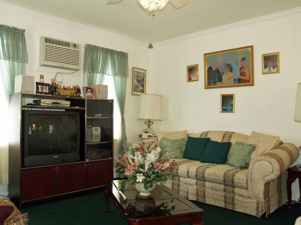 MLS #/Web ID: 2722915
