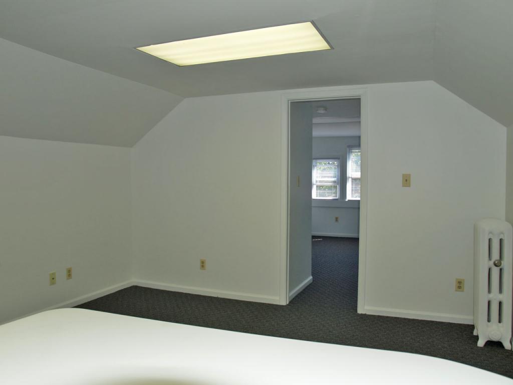 MLS #/Web ID: 2722915