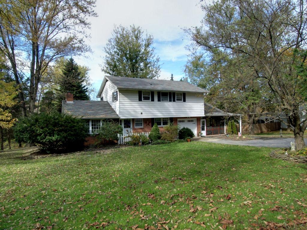 MLS #/Web ID: 2723615