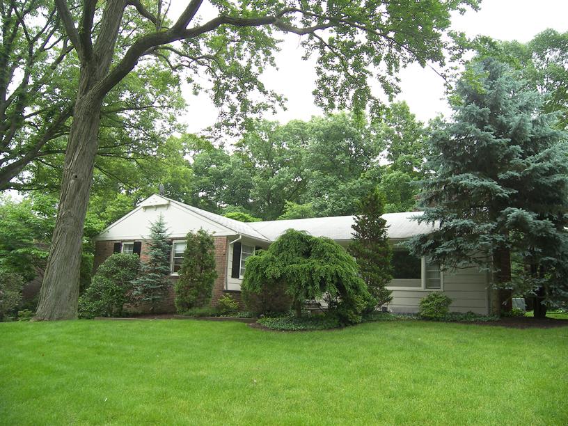 MLS #/Web ID: 2724615