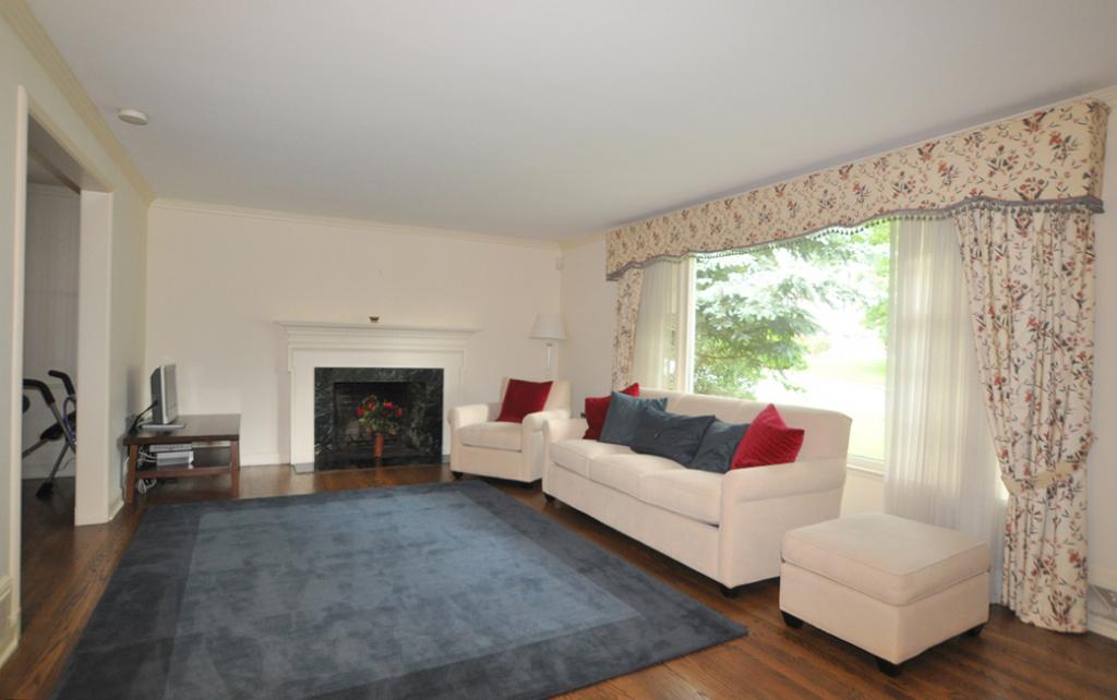 MLS #/Web ID: 2724615