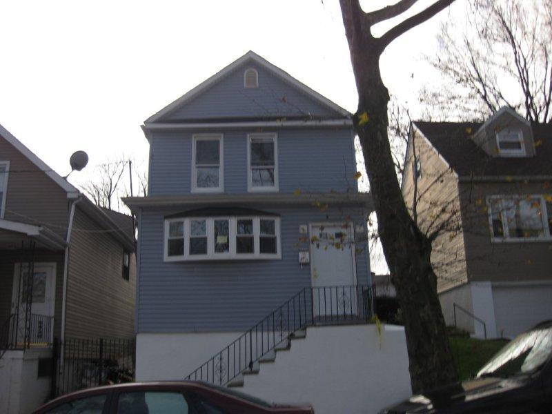 MLS #/Web ID: 2729915