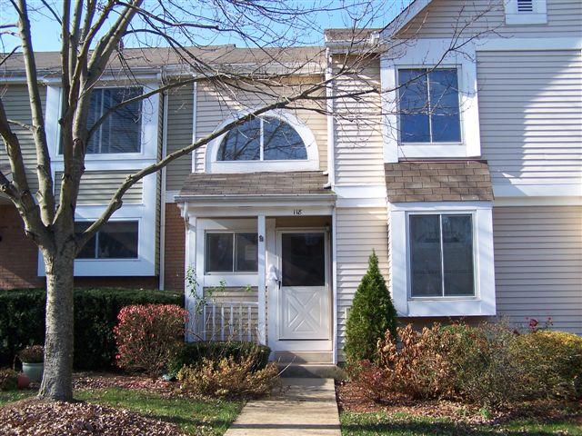 MLS #/Web ID: 2731315