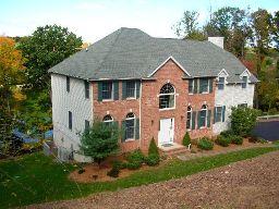 6 HIGHLAND CT