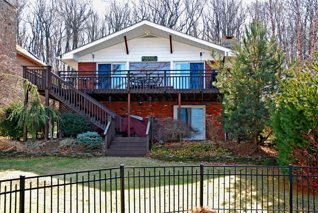 125 MCGregor Ave.