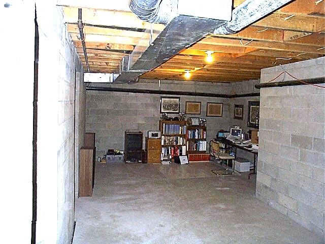 MLS #/Web ID: 2700016