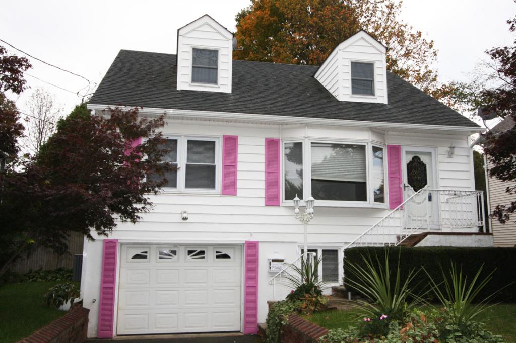 273 CENTER ST