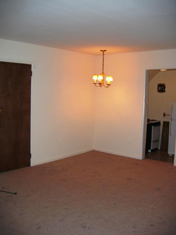 363 HILLSIDE AVE