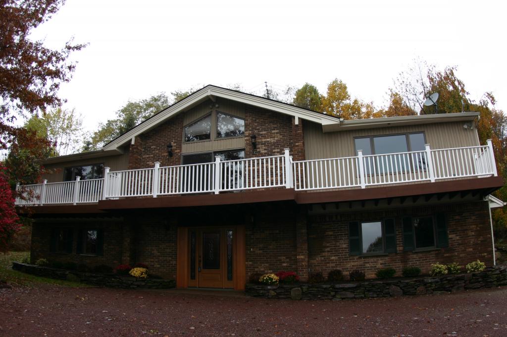 MLS #/Web ID: 2724116