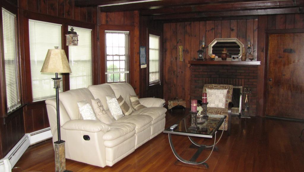238 SAINT JOSEPH BLVD