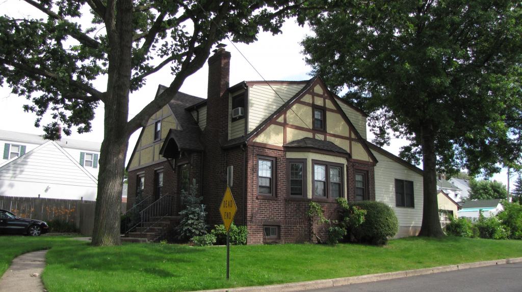 238 SAINT JOSEPH BLVD