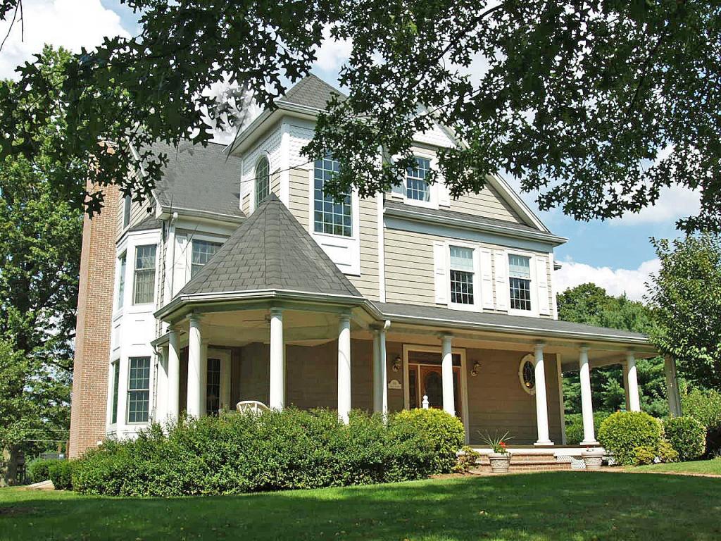 MLS #/Web ID: 2669817