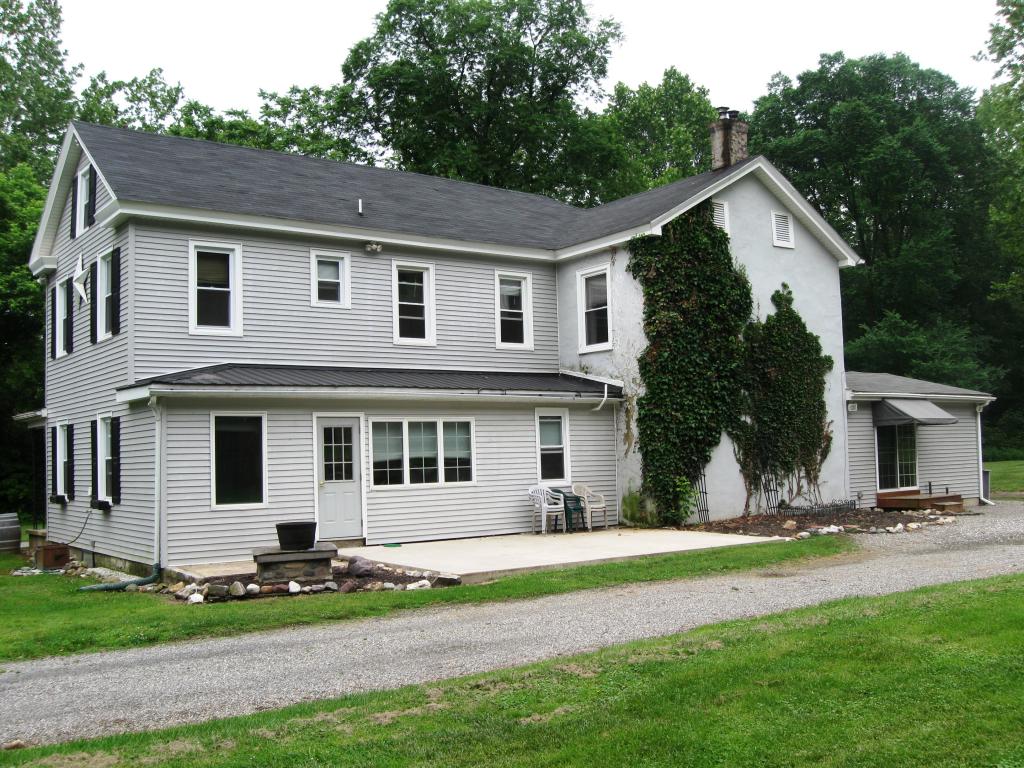2890 RIVER ROAD