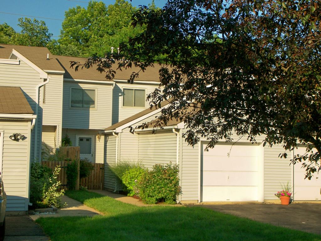 5 KRENKEL COURT