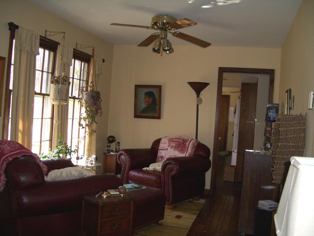 MLS #/Web ID: 2696517