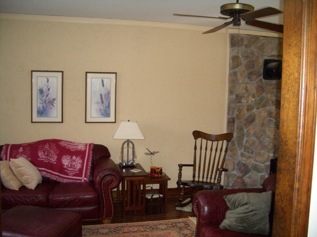 MLS #/Web ID: 2696517