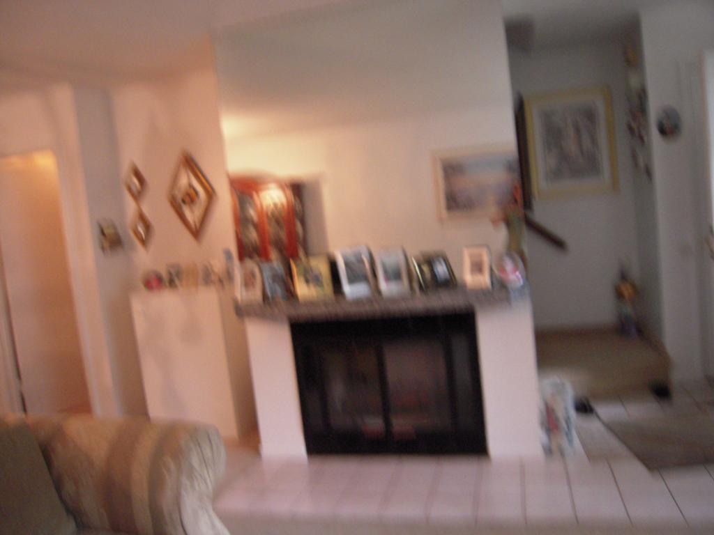 7 WOODLAND  DR