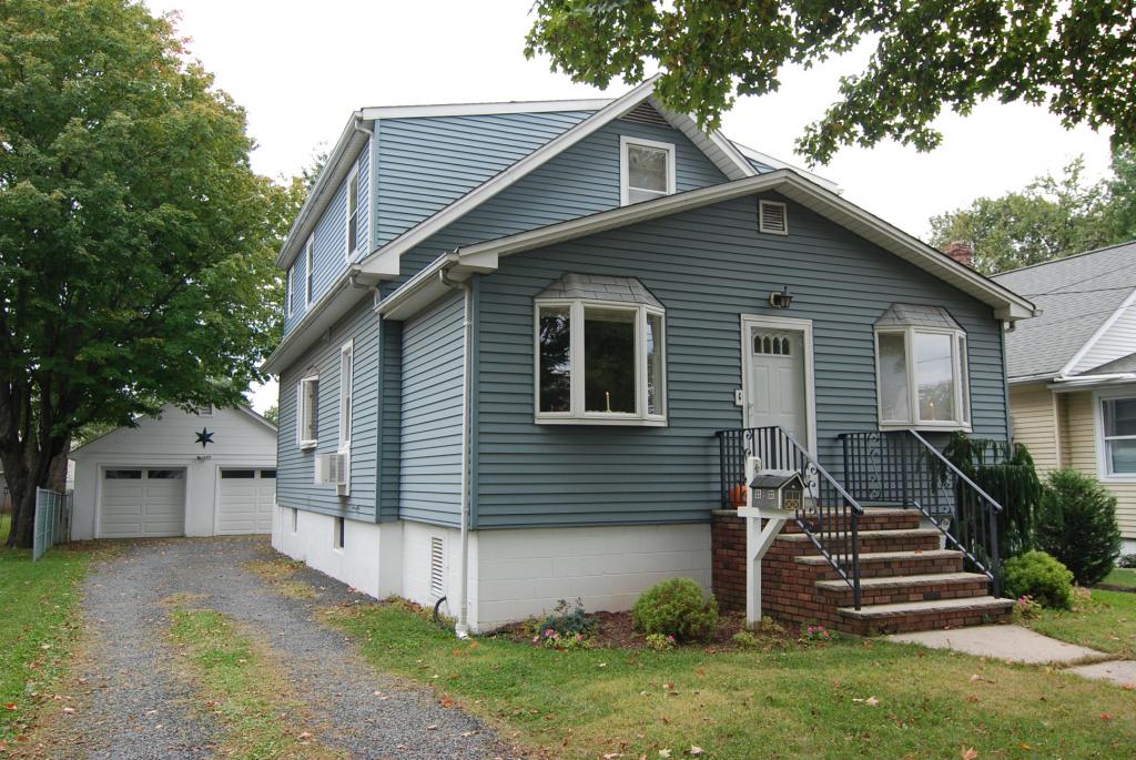 358 W HIGH ST