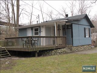 MLS #/Web ID: 2729517