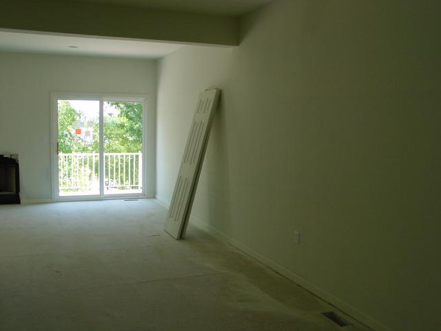 MLS #/Web ID: 2527018