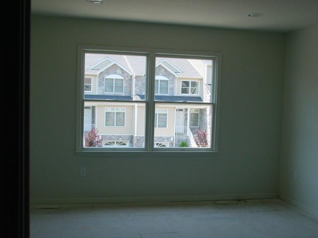 MLS #/Web ID: 2527018
