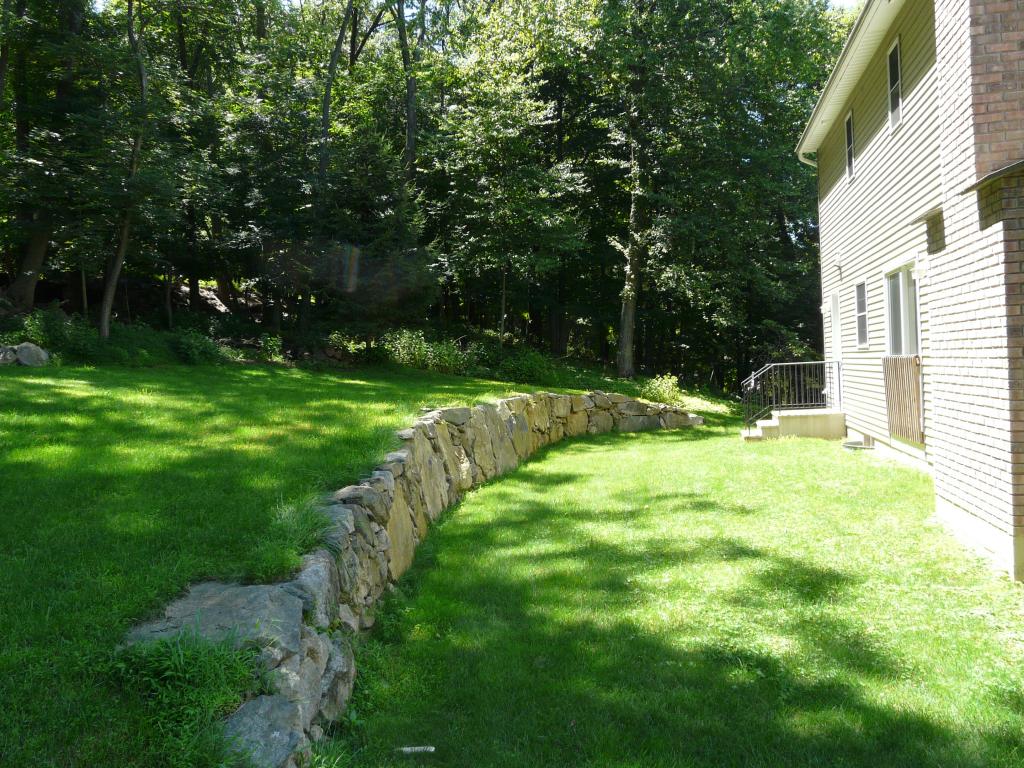MLS #/Web ID: 2699118