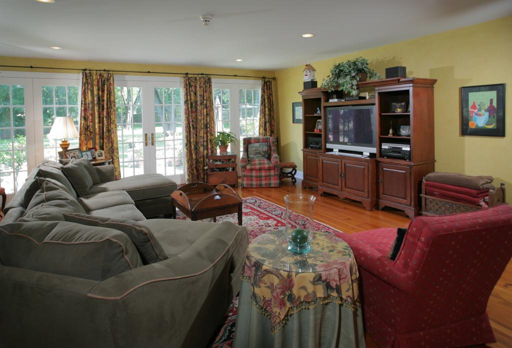 MLS #/Web ID: 2699718