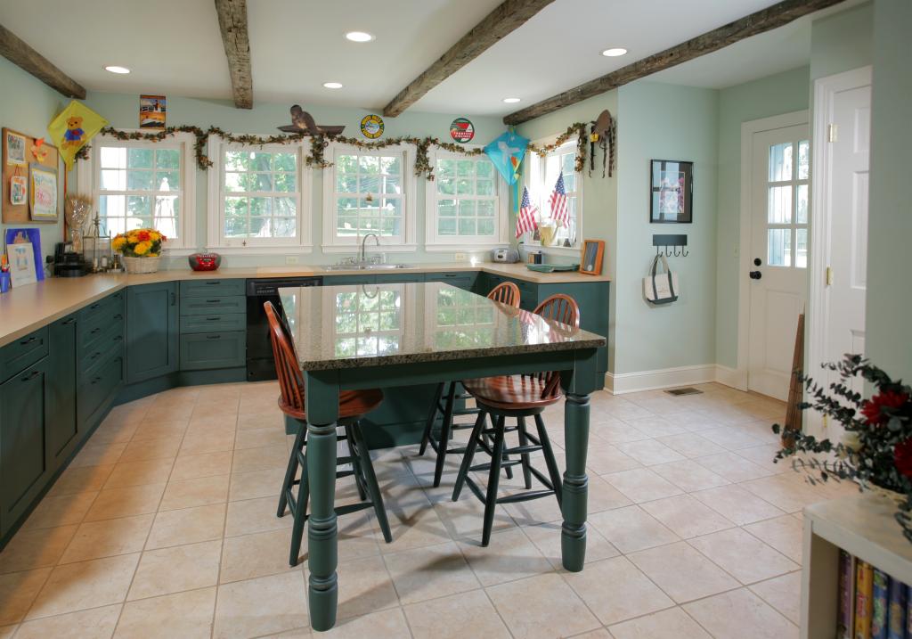 MLS #/Web ID: 2699718