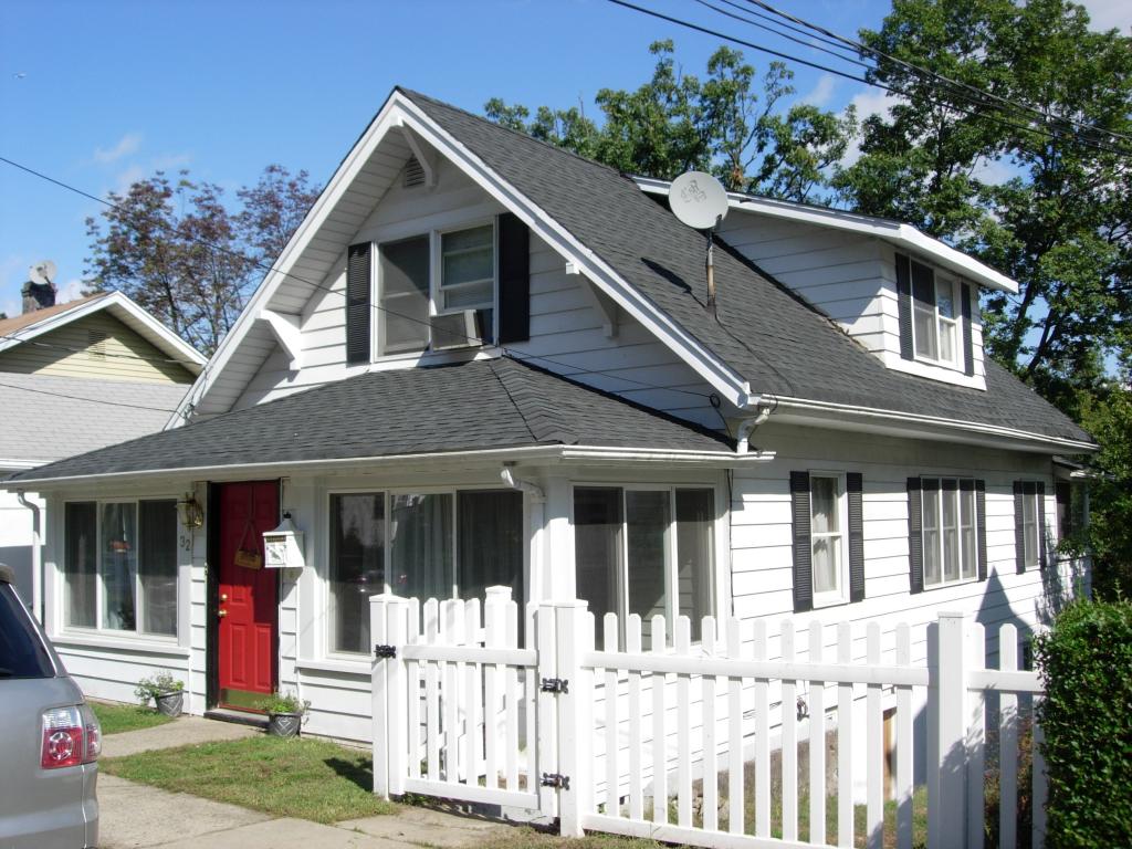 32 WILLIE ST