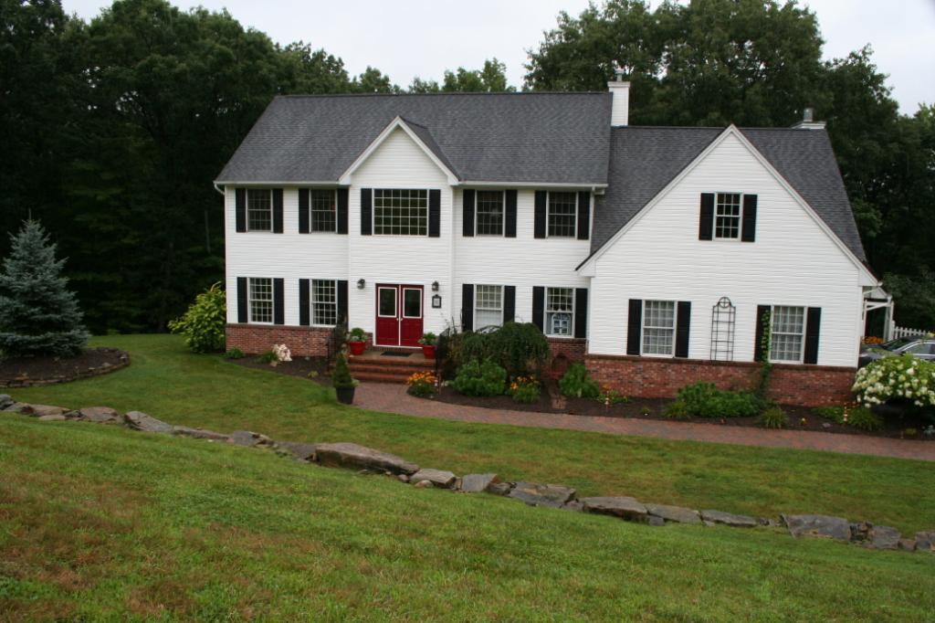 MLS #/Web ID: 2705518