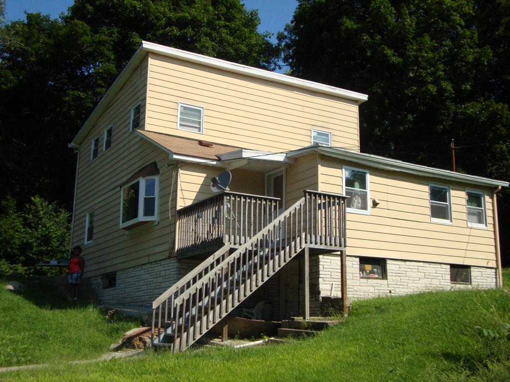 10 DIAMOND DR