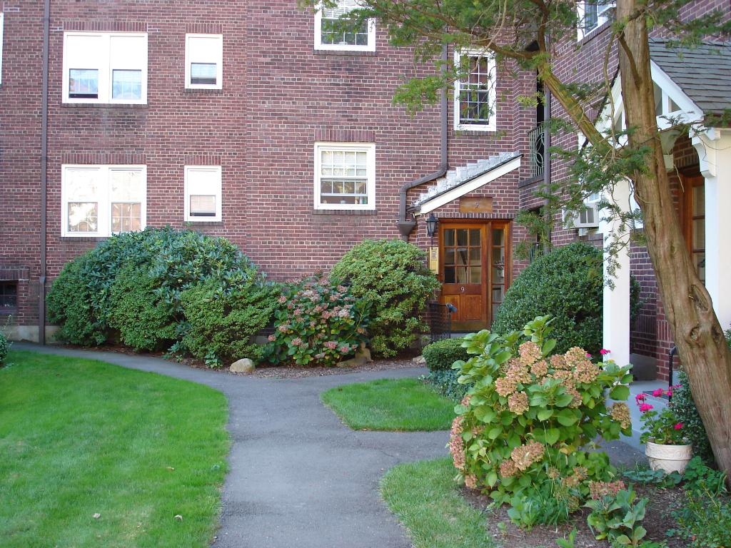 217 Prospect Ave  9-1A