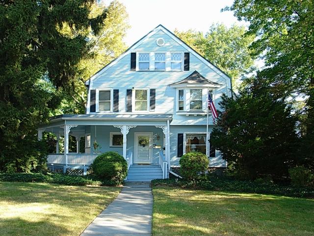 55 WARREN PL