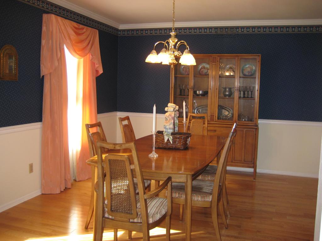 MLS #/Web ID: 2724118