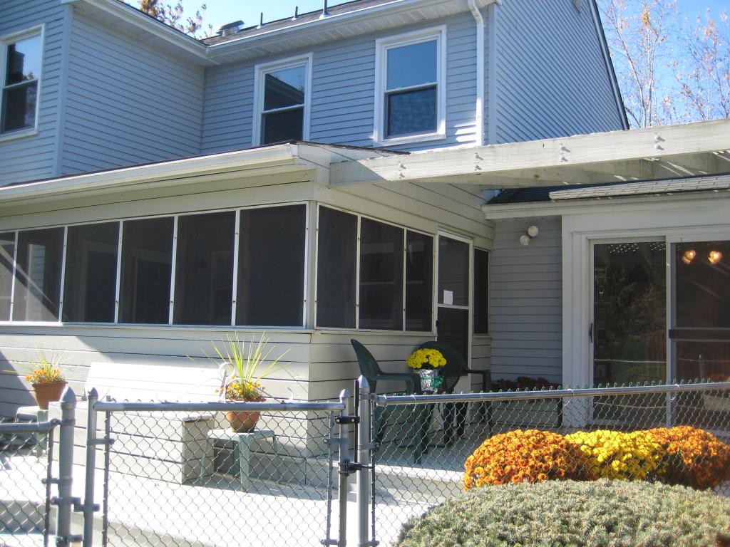 MLS #/Web ID: 2724118
