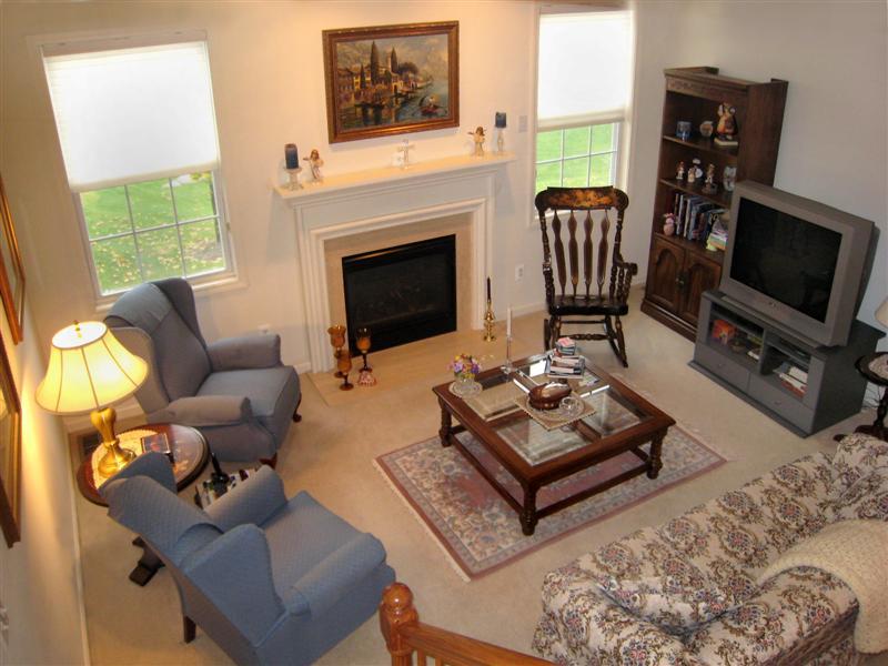 322 WINTHROP DR