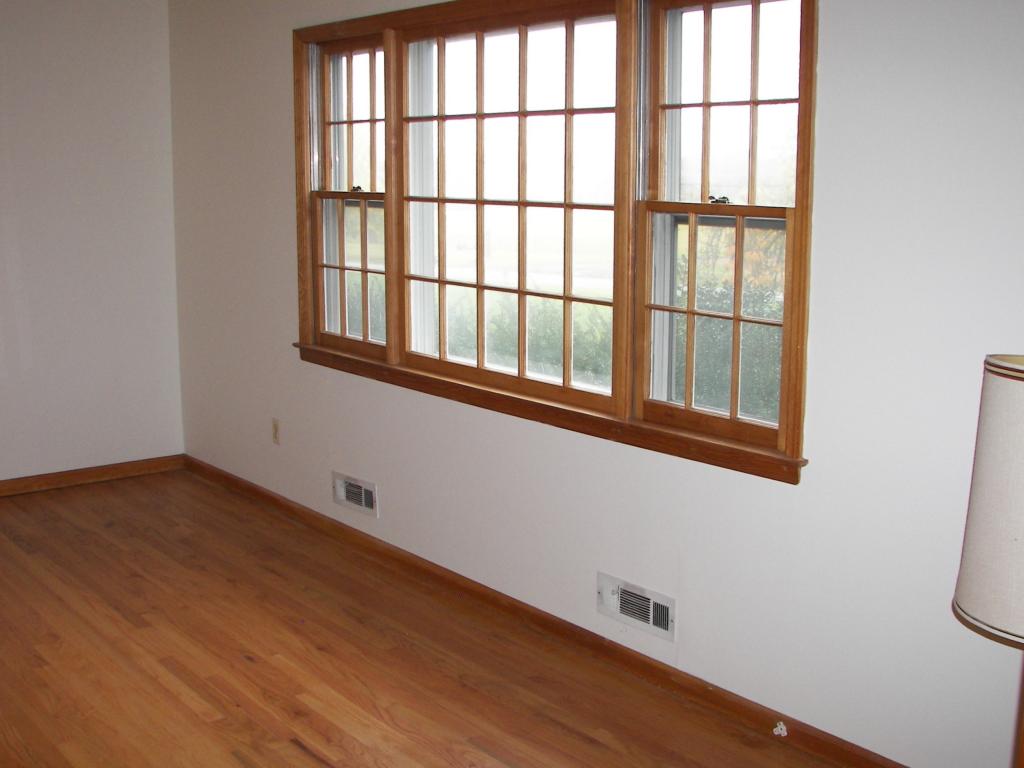 221 TOWNSHIP LINE RD