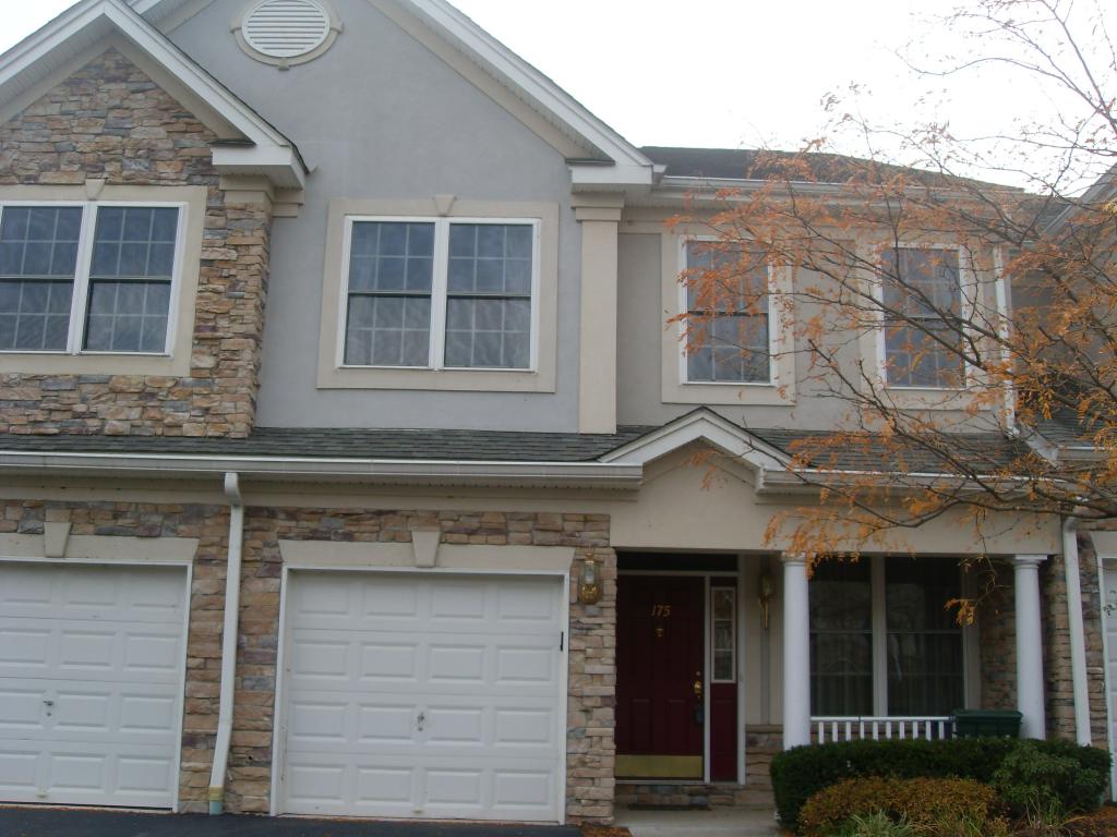 175 LEVINBERG LN